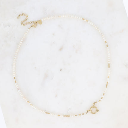 Collier sur câble Selena - fermoir mousqueton pour les lockies et perles d'eau douce