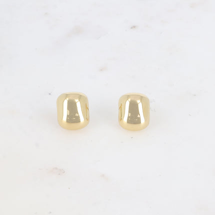 Boucles puces - petit carré incurvé
