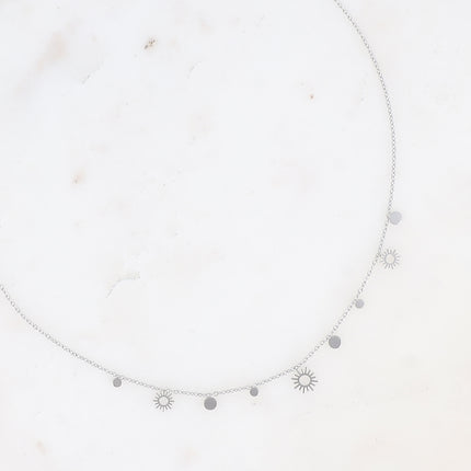 Collier - pampilles rondes et soleil ajouré