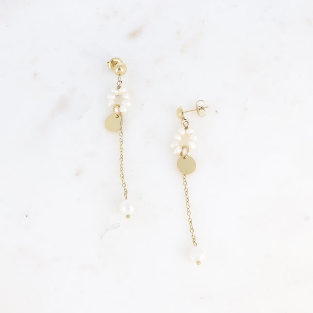 Boucles pendantes - anneau de perles d'eau douce et chaîne pendante