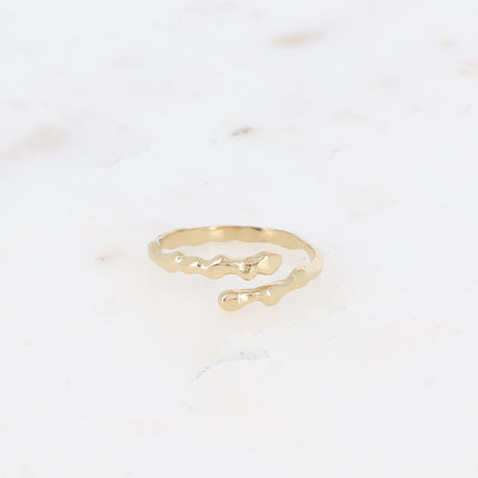 Bague - fine et ouverte, effet martelé