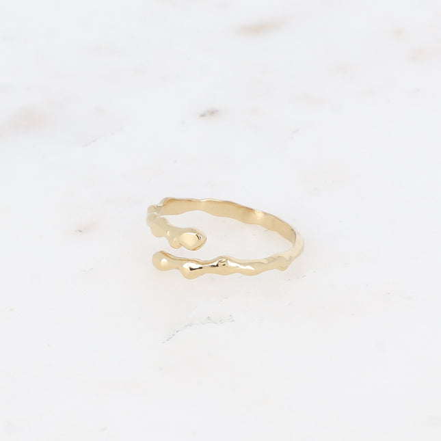 Ring - thin and open, hammered effect