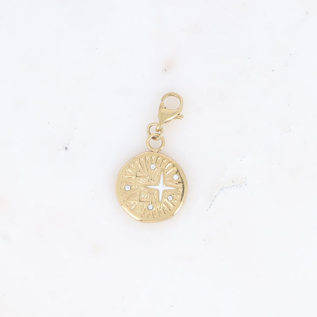 Charm - pampille ronde avec étoile gravée émaillée et oxydes de zirconium