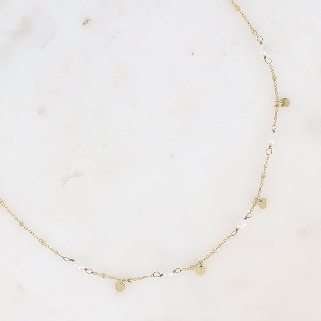 Collier Clarissa - en acier inoxydable avec perles d'eau douce et pampilles rondes