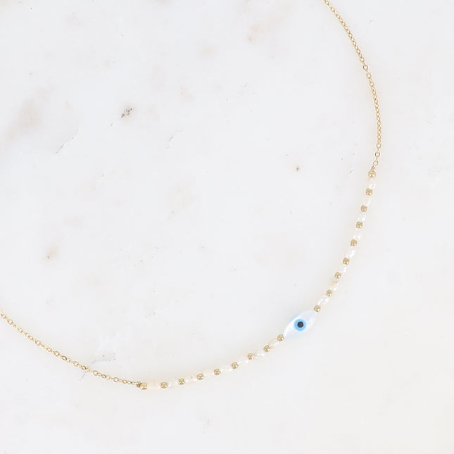 Collier Hella - ras de cou, perles d'eau douce, pendentif oeil en amande