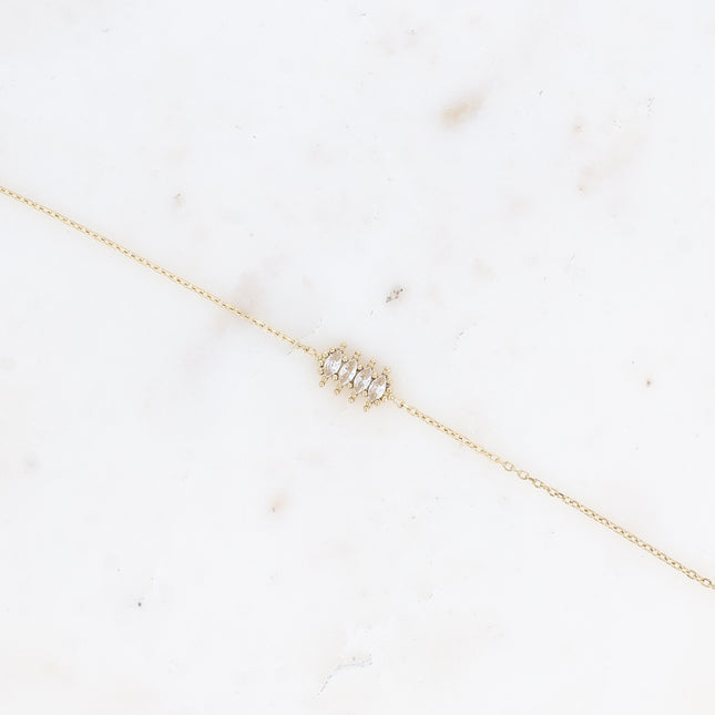 Bracelet - pendant with 4 almond-shaped crystals