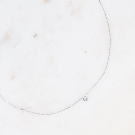 Collier - ras de cou avec petit oxyde de zirconium