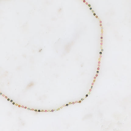 Collier sur fil Ellyn - pierres naturelles, perles rocailles