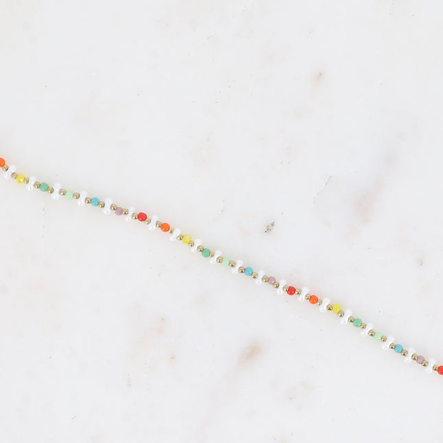 Thai bracelet - on thread, resin beads, glass beads