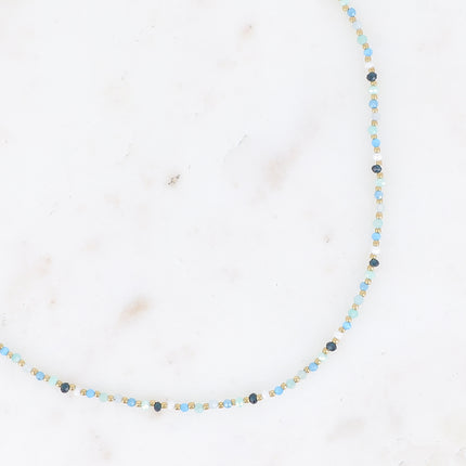 Collier ras de cou Liorah - sur fil avec pâtes de verres et perles en acier inoxydable