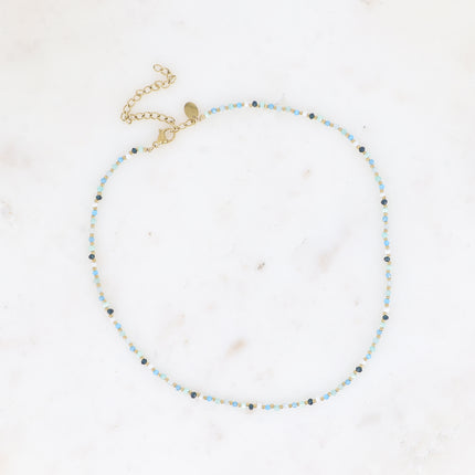 Collier ras de cou Liorah - sur fil avec pâtes de verres et perles en acier inoxydable