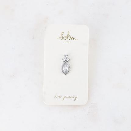 Piercing - cristal amande et oxydes de zirconium, contour effet milgrain