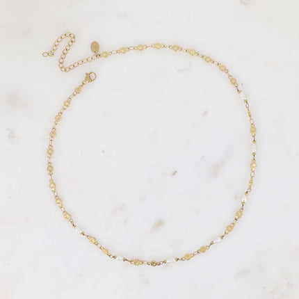 Collier - maille ronde avec étoile gravée et perles d'eau douce
