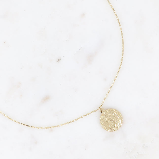 Collier - pendentif de la Vierge Marie