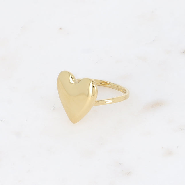 Ring - smooth and shiny heart pattern