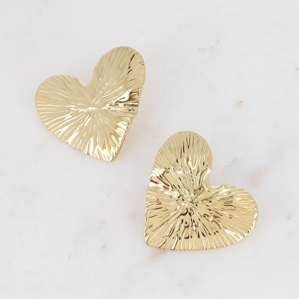 Stud earrings - large heart with engraved lines