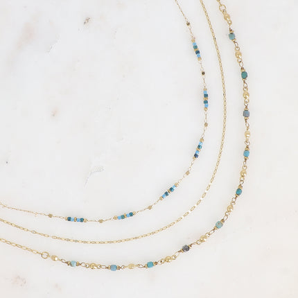 Collier Donna - 3 rangs, maille grain de café plat, perles rocailles et pierres naturelles