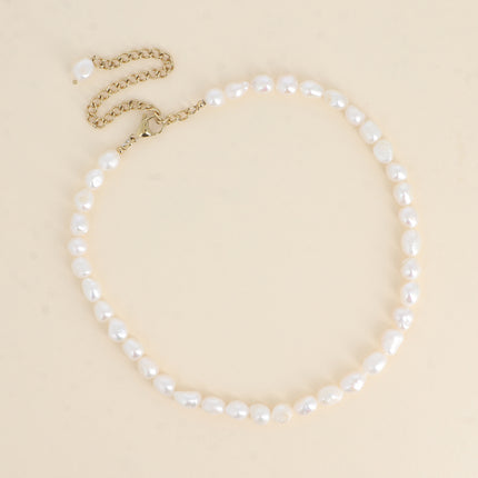 Collier sur cordon - perles d'eau douce 8mm