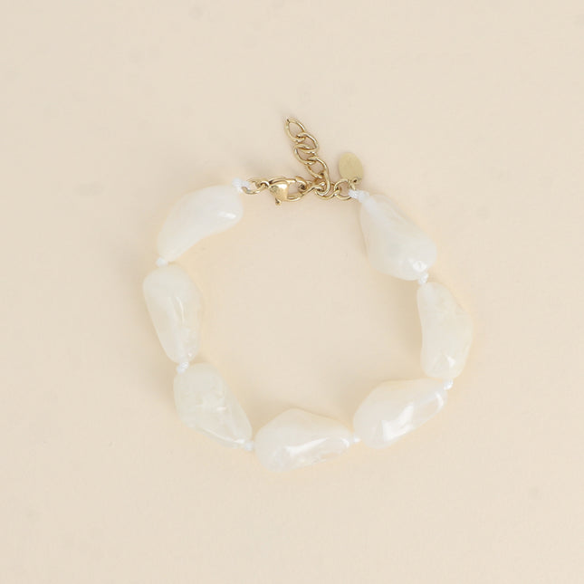 Bracelet sur cordon - morceaux de résine colorée