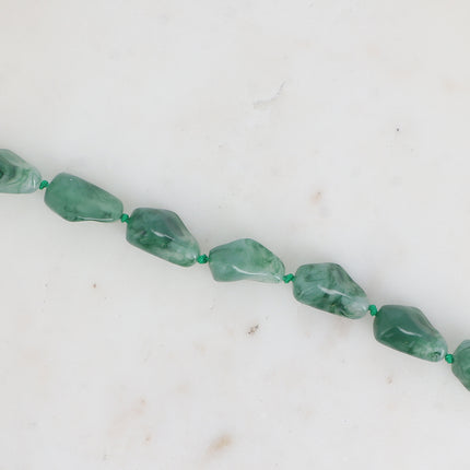 Bracelet sur cordon - morceaux de résine colorée