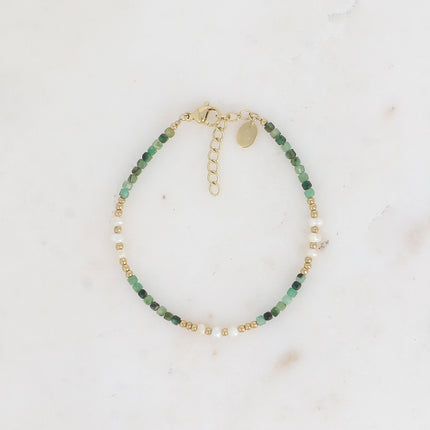 Bracelet sur câble - perles en acier, perles d'eau douce et pierres naturelles cubiques
