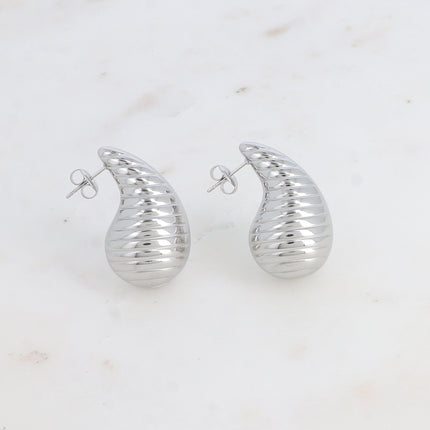 Boucles puces - goutte effet strié 17x31mm
