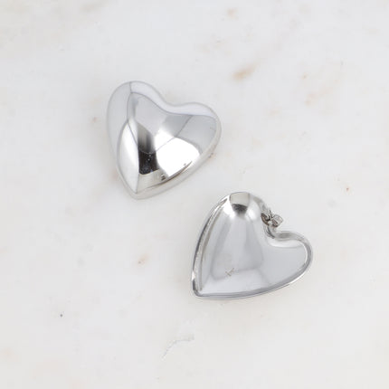 Stud earrings - large smooth and shiny heart