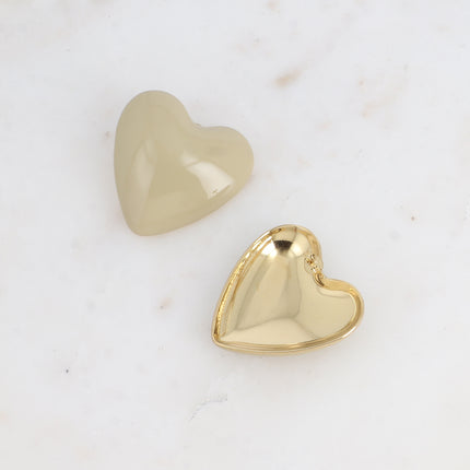 Boucles puces - grand coeur en émail