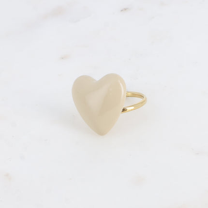 Bague - anneau fin et grand coeur en émail