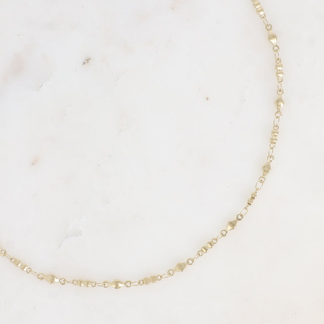 Necklace - 2-bead chain and diamond-shaped rings