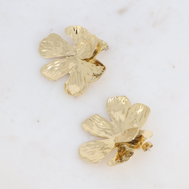 Boucles puces Éliane - feuillage texturée et pétales empilées