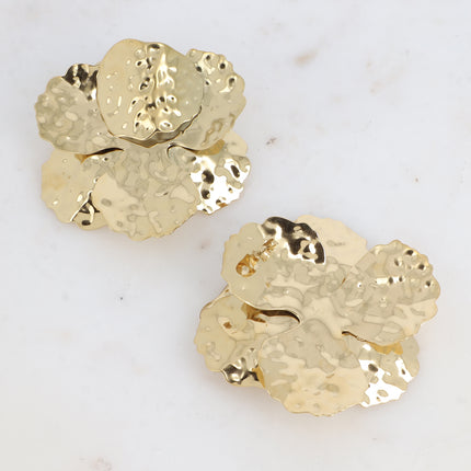 Boucles puces Valéria XL - feuillage texturée et pétales empilées