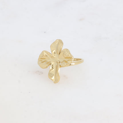 Bague - motif feuillage texturé
