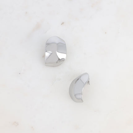 Boucles puces - goutte légèrement bombée, lisse et miroir