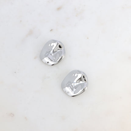 Boucles puces - petite pièce martelée