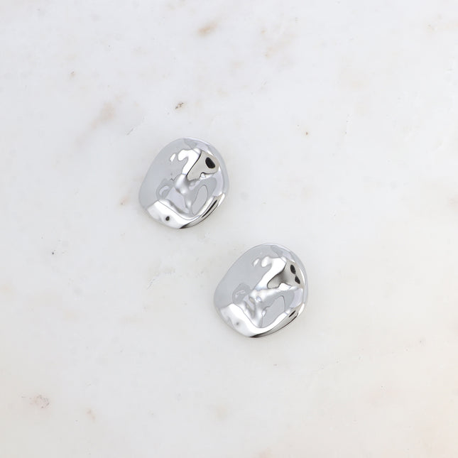 Boucles puces - petite pièce martelée