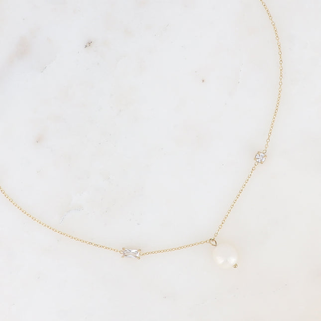 Collier - cristaux rond et rectangle, perle d'eau douce