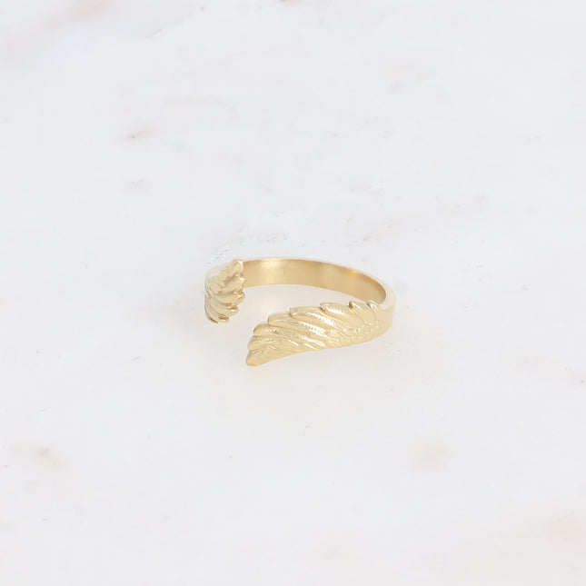 Open ring - two textured wings
