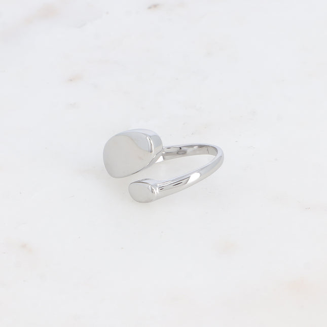 Open ring - oval shapes
