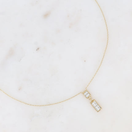 Collier - pendentif rectangulaire avec cristaux