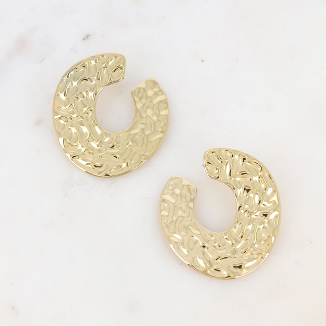 Boucles puces - pièce courbée, martelée, large et plate 42x44mm
