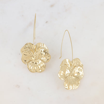 Boucles pendantes Thècle - long crochet avec fleur texturée