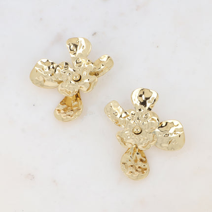 Stud earrings - large textured flower