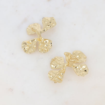 Boucles puces - grande pièce en feuillage texturé