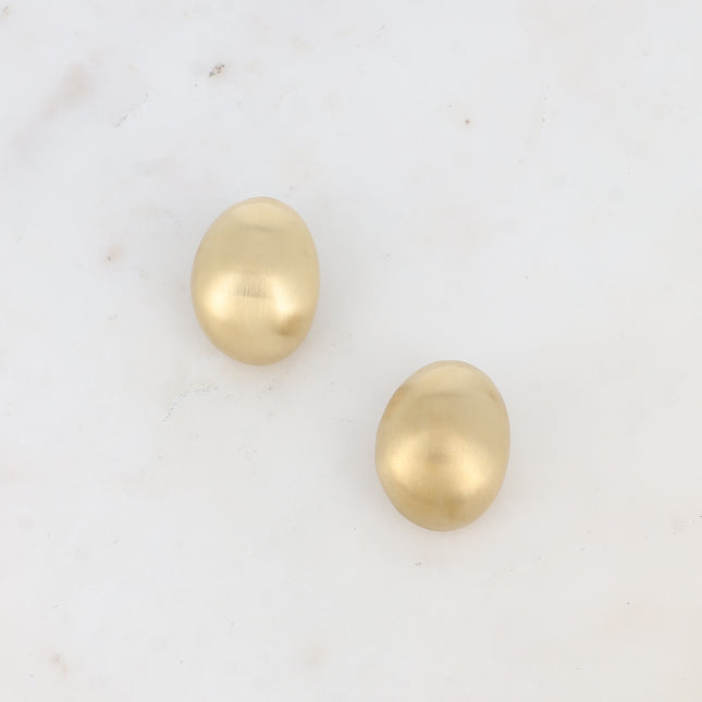 Boucles puces - pièce ovale creuse effet brossée