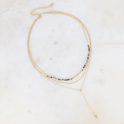 Collier 3 rangs - pierres naturelles avec tube strié, maille fine gourmette, forçat style Y avec croix