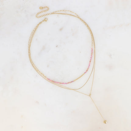 Collier 3 rangs Eugénie - pierres naturelles avec tube strié, maille fine gourmette, forçat style Y avec coeur
