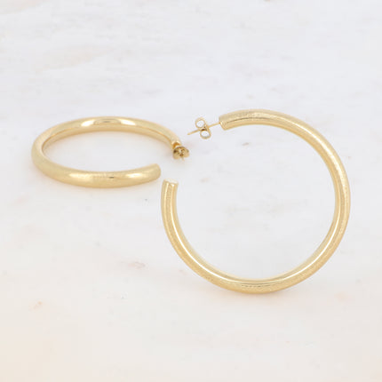 Hoop earrings - smooth and brushed ring 60mm