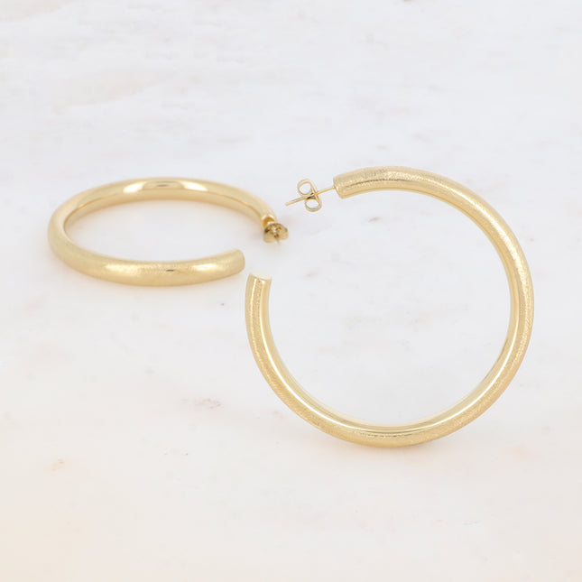 Hoop earrings - smooth and brushed ring 60mm