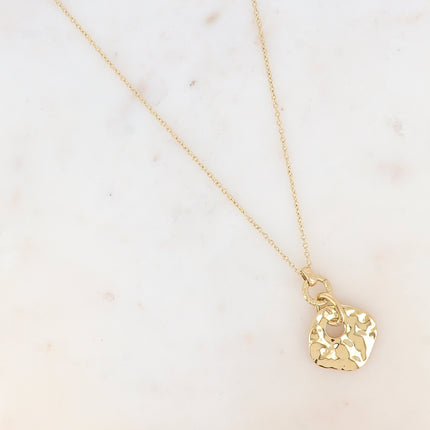 Edmée necklace - hammered square pendant